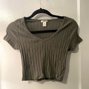 Cute Army Green Crop Top